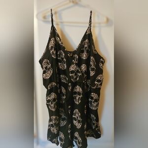 Shein Curve Black/Leopard Skull Print Women's Romper 2xl